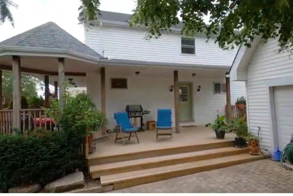 Garden 2 Storey House Niagara Falls Extérieur photo